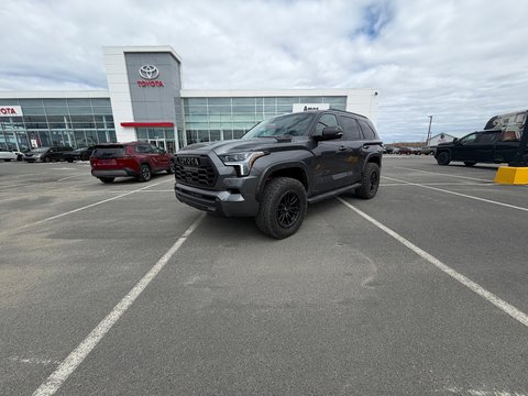 Toyota Sequoia Hybrid TRD PRO 2026