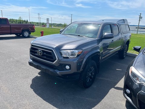 Toyota Tacoma  2021