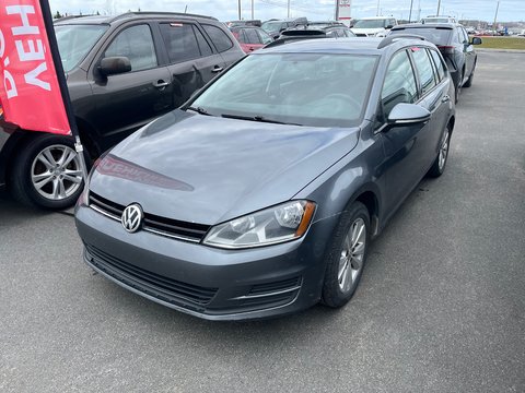 2017 Volkswagen Golf SportWagen S