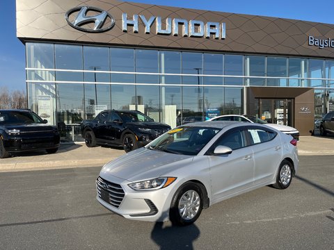 Hyundai Elantra LE 2017