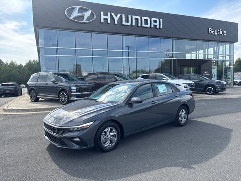 2026 Hyundai Elantra Essential IVT