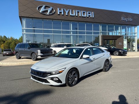 2026 Hyundai Elantra Luxury IVT