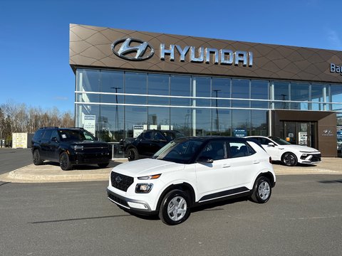2025 Hyundai Venue Essential IVT w/Two-Tone