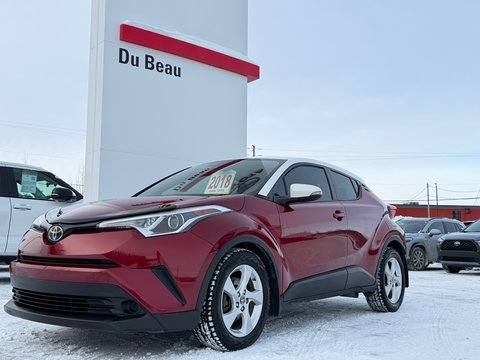 Toyota C-HR XLE / TOIT BLANC HYPER RARE / TRÈS BAS KILOS / 2018