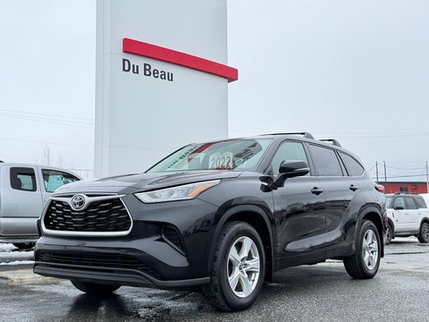 2022 Toyota Highlander LE AWD / BARRES DE TOIT / 8 PASSAGERS /