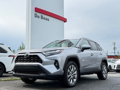 Toyota RAV4 XLE PREMIUM / 42.500KM / CUIR / MAFS 19 ET ++ / 2023