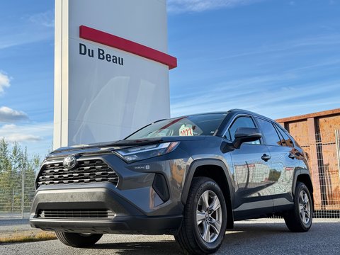 2023 Toyota RAV4 XLE AWD / PEA 28-12-28=100KM / PRIX INCROYABLE /