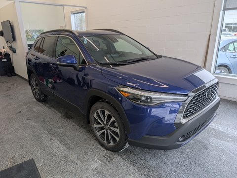 Toyota Corolla Cross XLE AWD, 2022