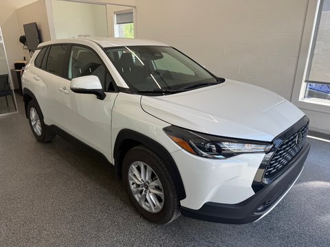 2024 Toyota Corolla Cross LE AWD