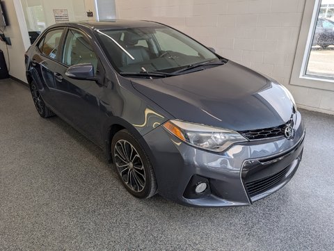 Toyota Corolla  2015