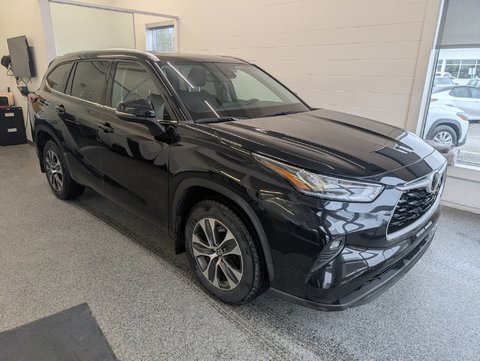 2021 Toyota Highlander XLE AWD, MOTEUR V6,
