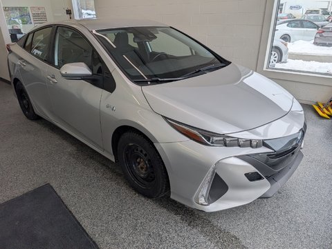 Toyota Prius Prime  2021