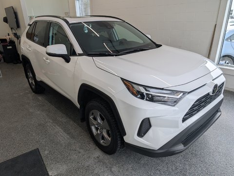Toyota RAV4 XLE AWD, GARANTIE JUSQU EN 2028, 2024