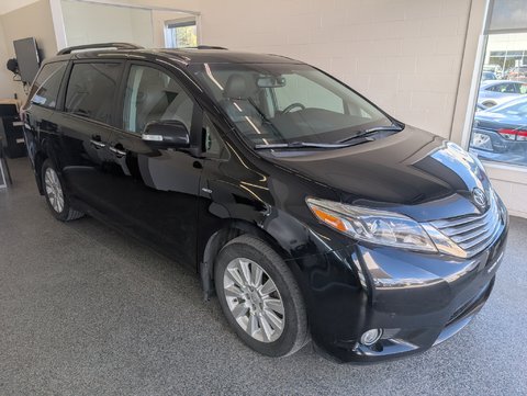 Toyota Sienna  2017