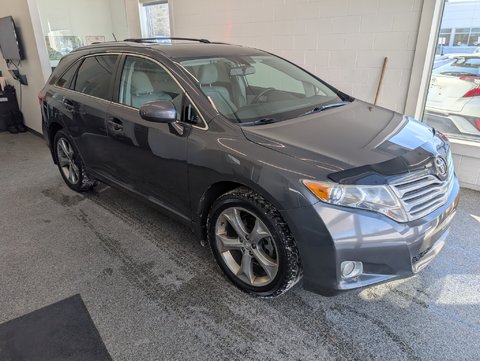 Toyota Venza  2012