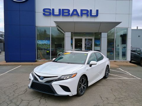 2019 Toyota Camry HYBRID LE