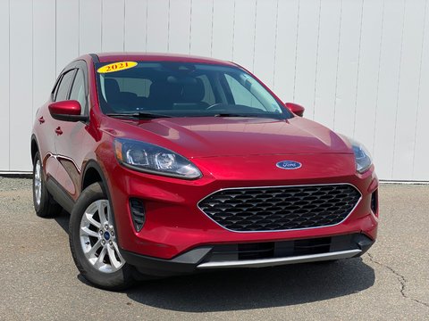 2021 Ford Escape SE | Cam | USB | HtdSeats | BT | Warranty to 2026