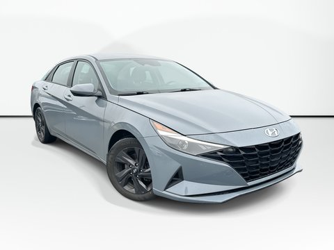 2022 Hyundai Elantra Preferred | Htd Whl | Keyless | Warranty to 2026