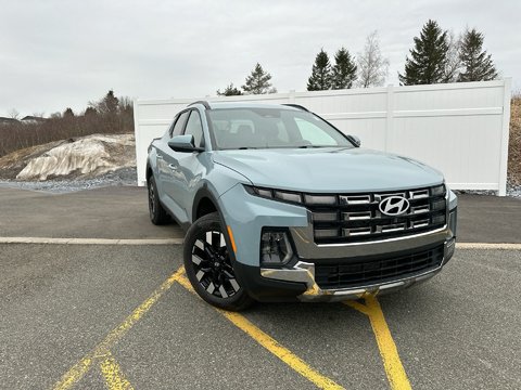 2025 Hyundai Santa Cruz Preferred | Cam | HtdSeats | Warranty to 2030