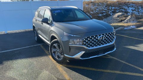 2023 Hyundai Santa Fe Preferred | Cam | HtdSeats | Warranty to 2028