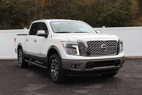 2018 Nissan Titan Platinum | Leather | Nav | Cam | USB | HtdWheel