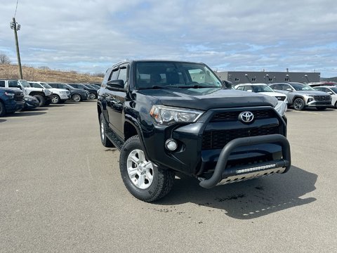 2015 Toyota 4Runner SR5 | Cam | HtdSeat | Bluetooth | Aux | USB | AC