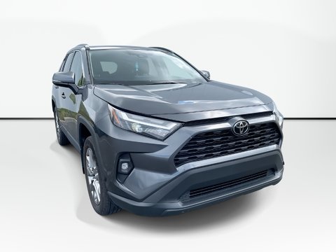 2025 Toyota RAV4 XLE | Sunroof | Htd Seats | USB | Warranty to 2029