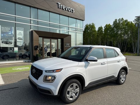 2022 Hyundai Venue Essential