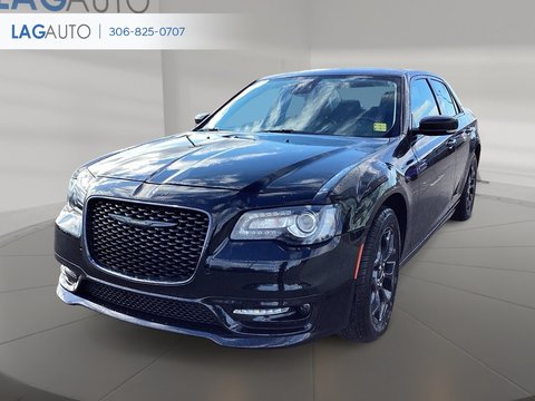 2022 Chrysler 300 Touring L