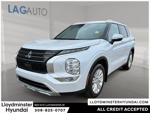 2022 Mitsubishi Outlander SE