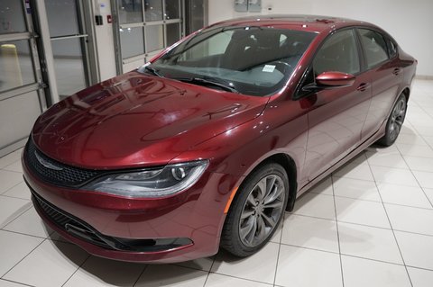 2016 Chrysler 200 S