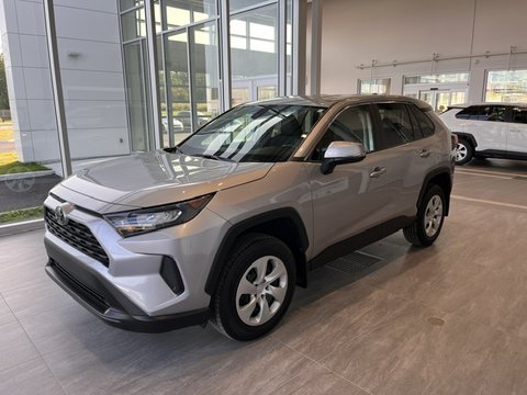Toyota RAV4  2025