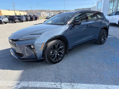 Toyota Crown Signia  2025