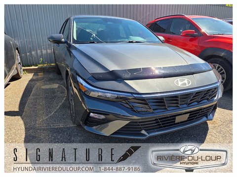 Hyundai Elantra  2024