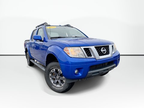 2015 Nissan FRONTIER PRO-4X | Leather | HtdSeats | Bluetooth | Nav