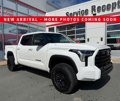 2022 Toyota Tundra SR5