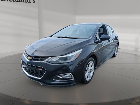 2017 Chevrolet Cruze LT - 6MT