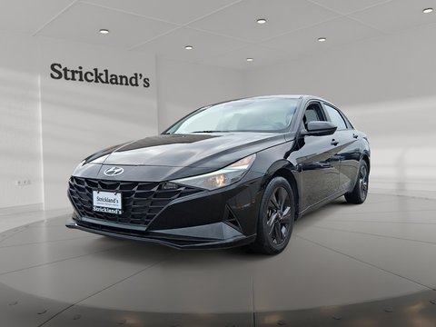 2023 Hyundai Elantra Sedan Preferred IVT