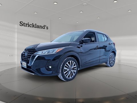 2025 Nissan Kicks Play SV FWD