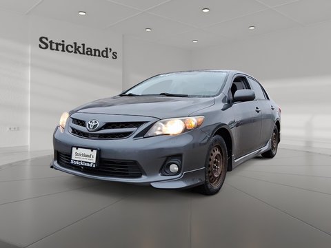 2012 Toyota Corolla 4-door Sedan S 4A