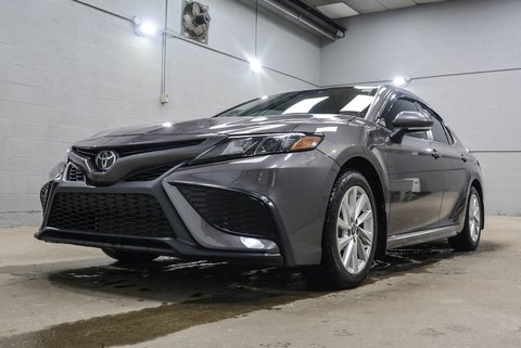 Toyota Camry  2023
