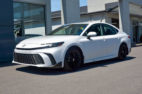 Toyota Camry  2025