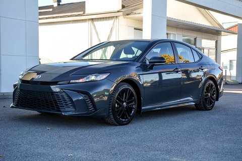 Toyota Camry  2025