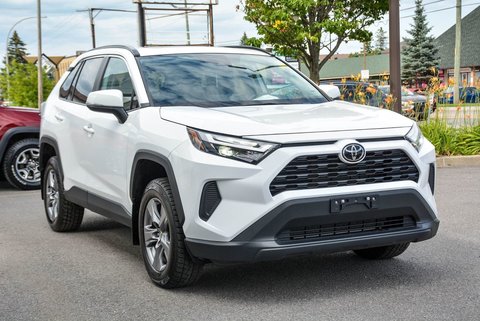 Toyota RAV4  2024