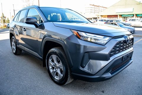 Toyota RAV4  2025