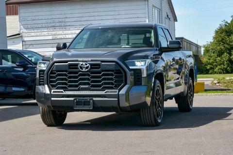 Toyota Tundra  2022