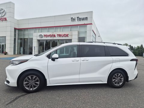 2023 Toyota SIENNA