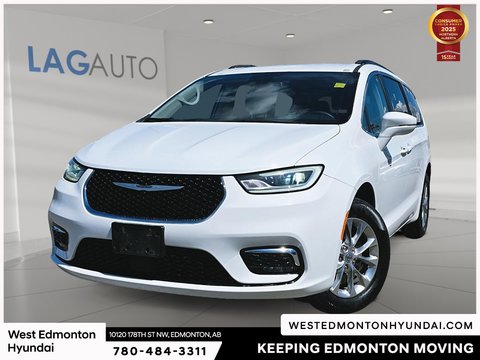 2022 Chrysler Pacifica Touring-L <br>
        All Wheel Drive
