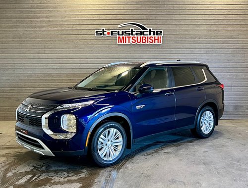 2024 Mitsubishi Outlander Plug-In Hybrid LE**S-AWC**TAUX À PARTIR 0.9%**CUIR/SUEDE**TOIT**