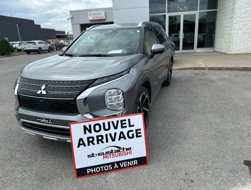 Mitsubishi Outlander GT-P**S-AWC**TAUX À PARTIR DE 0.9%**CUIR**TOIT** 2022